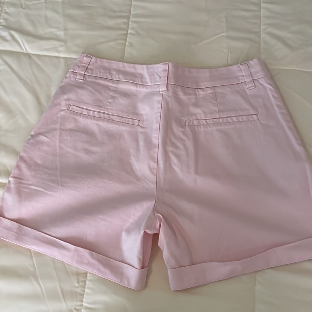 Shorts - Picture 3 of 3